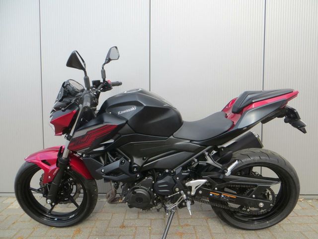 kawasaki - z400