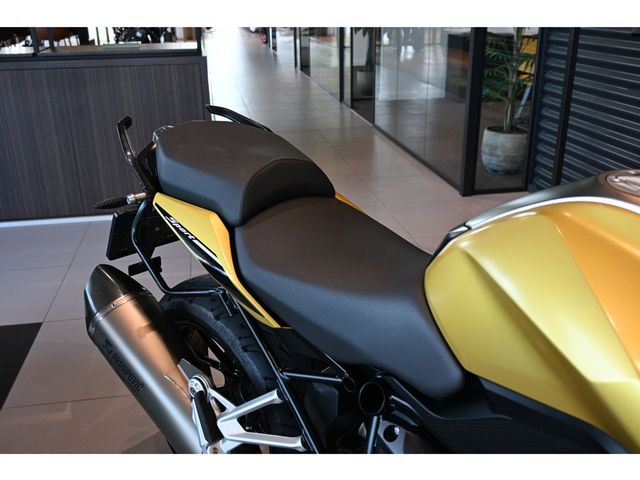 bmw - r-1250-rs