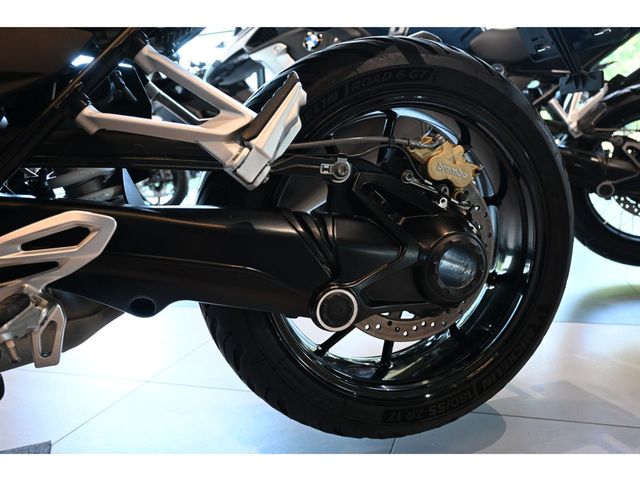 bmw - r-1250-rs