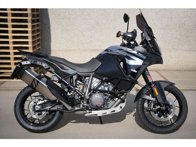 ktm - 1290-super-adventure-s