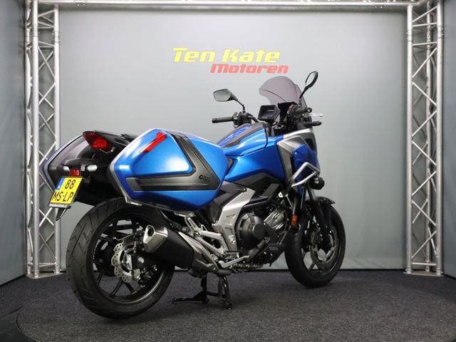 honda - nc-700-x-dct