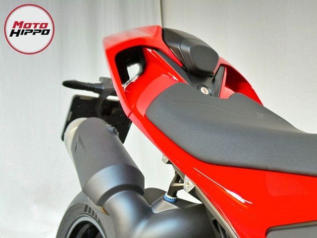 ducati - streetfighter-v2-s