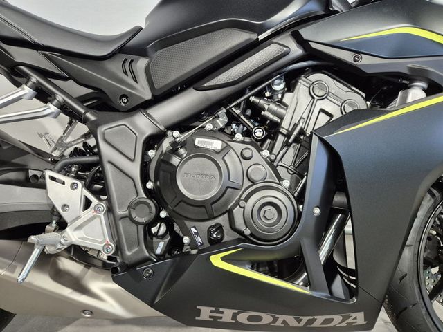 honda - cbr-650-r