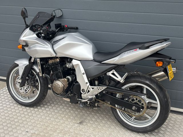 kawasaki - z-750-s