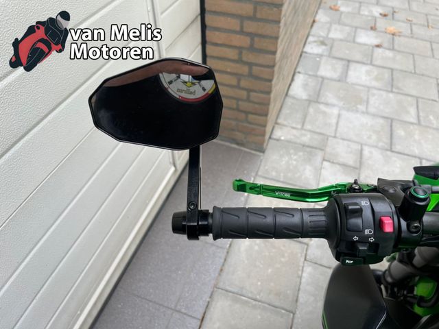 kawasaki - z900