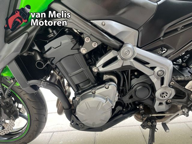 kawasaki - z900