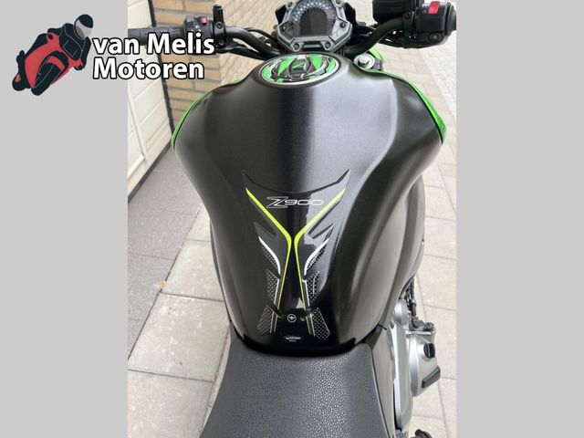 kawasaki - z900