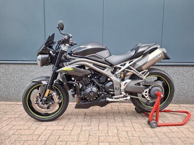 triumph - speed-triple-rs