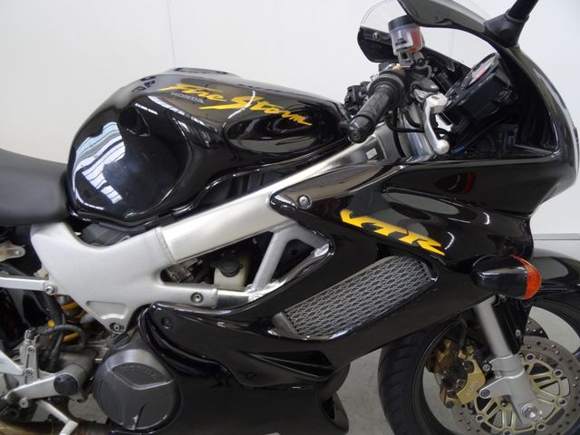 honda - vtr-1000-f-firestorm