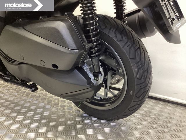 yamaha - x-max-300-tech-max