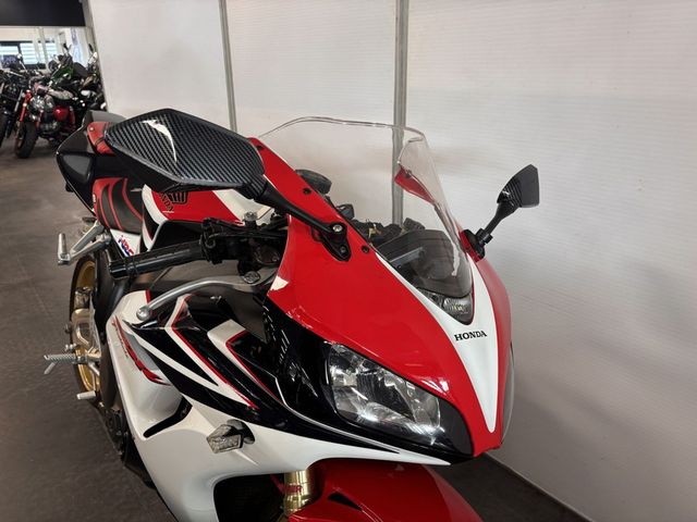 honda - cbr-1000-rr-fireblade