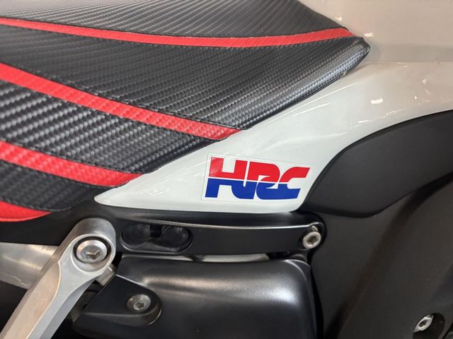 honda - cbr-1000-rr-fireblade