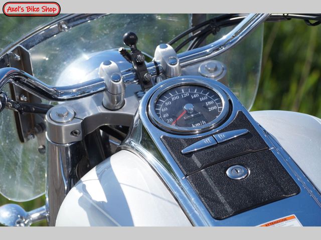 suzuki - vl-1500-lc-intruder