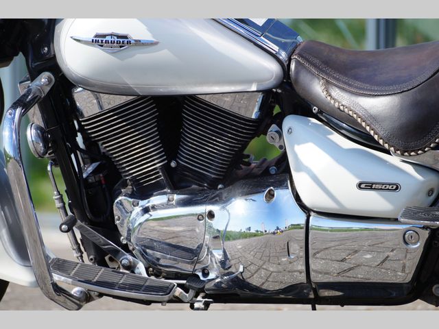 suzuki - vl-1500-lc-intruder