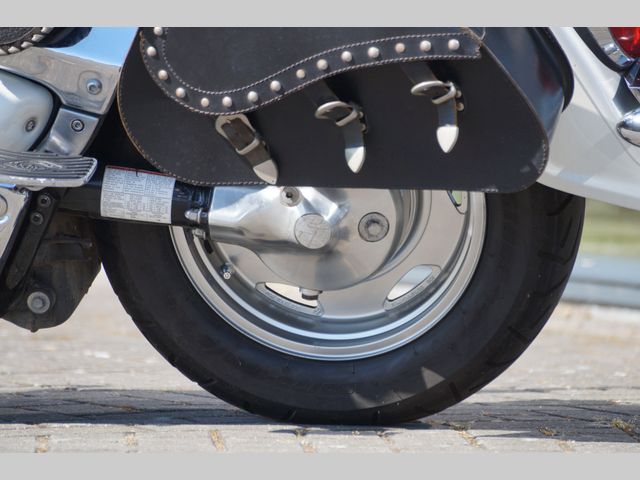 suzuki - vl-1500-lc-intruder
