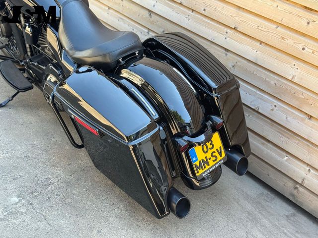 harley-davidson - road-king-flhr