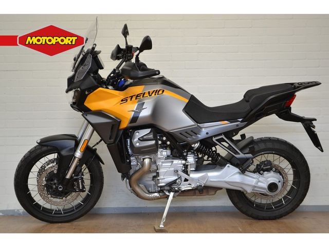 moto-guzzi - stelvio