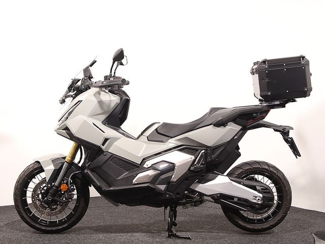 honda - x-adv