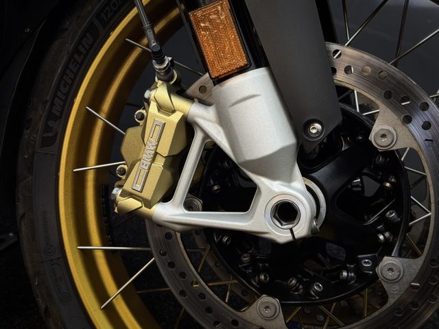 bmw - r-1250-gs-adventure
