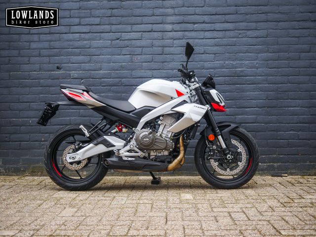 aprilia - tuono-457