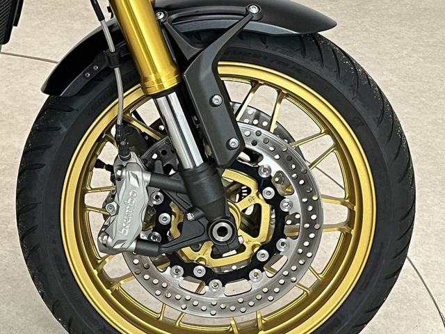 kawasaki - z900rs-se