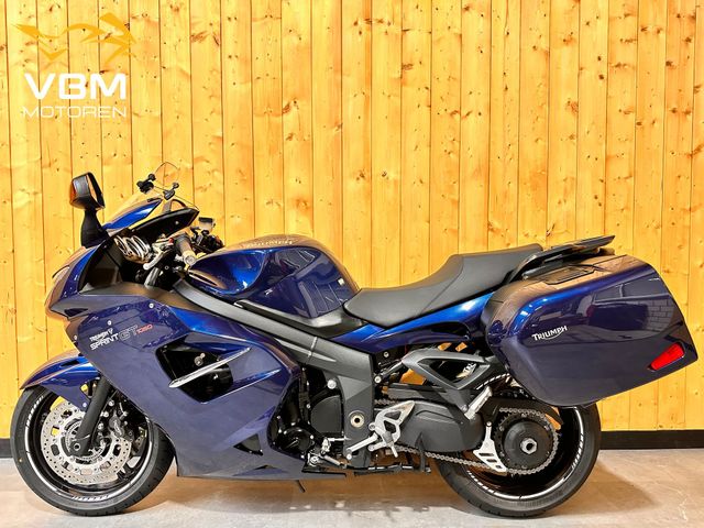 triumph - sprint-gt-abs