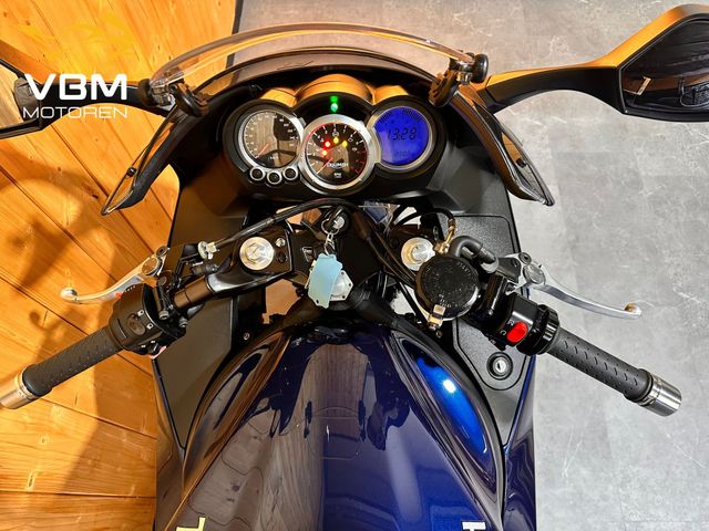 triumph - sprint-gt-abs