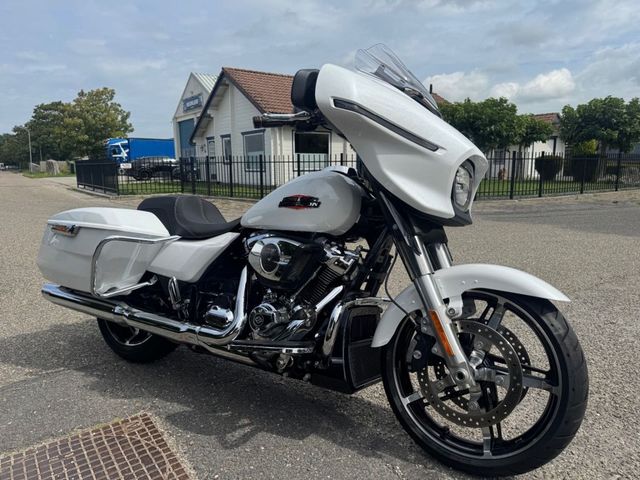 harley-davidson - street-glide