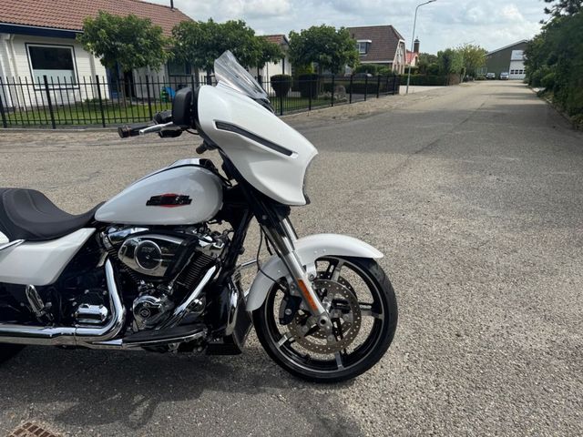 harley-davidson - street-glide