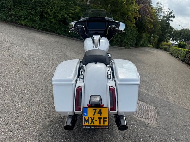 harley-davidson - street-glide