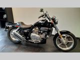 HONDA VF 750 C SUPERMAGNA