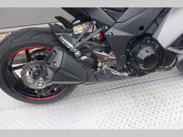 kawasaki - z-1000-sx-abs