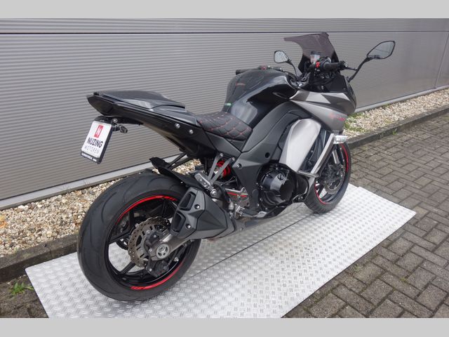 kawasaki - z-1000-sx-abs