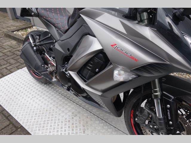 kawasaki - z-1000-sx-abs