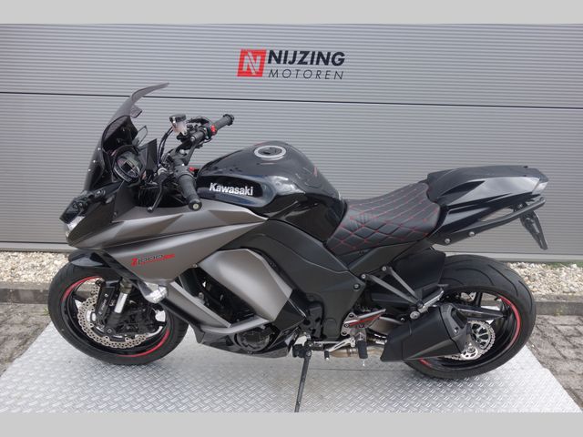 kawasaki - z-1000-sx-abs