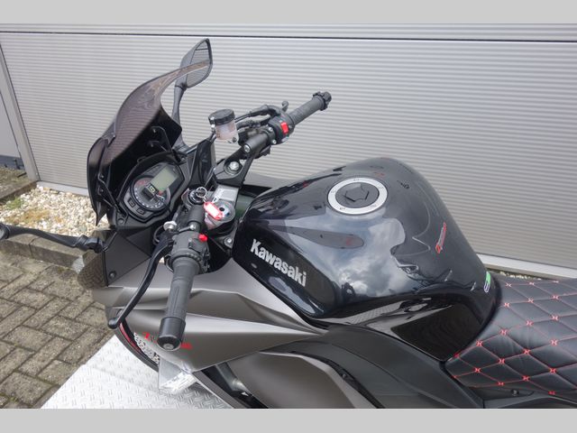 kawasaki - z-1000-sx-abs