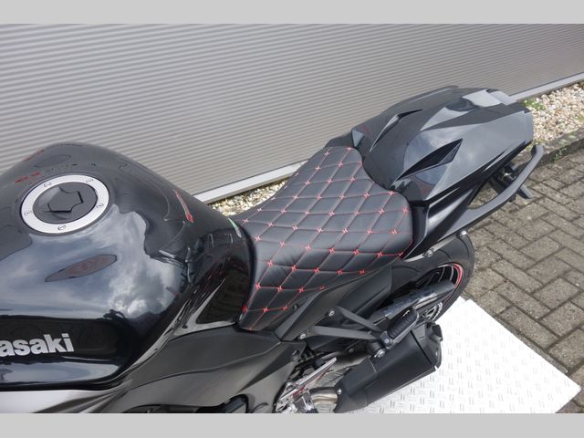 kawasaki - z-1000-sx-abs