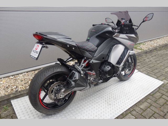 kawasaki - z-1000-sx-abs