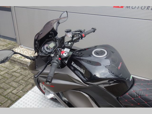 kawasaki - z-1000-sx-abs