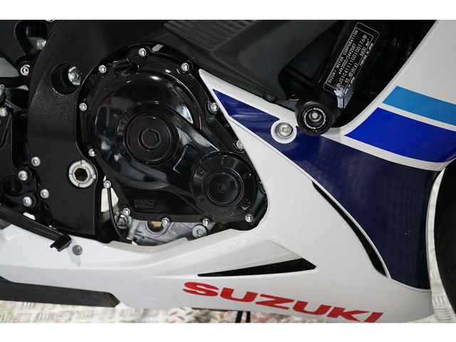 suzuki - gsx-r-750