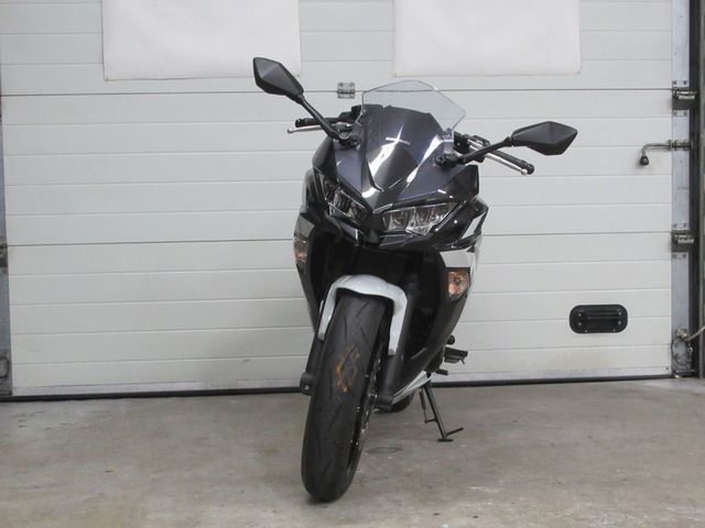 kawasaki - ninja-650