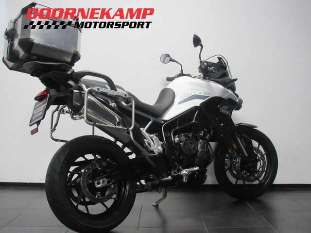 triumph - tiger-900-gt-pro