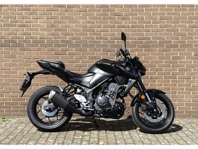yamaha - mt-03