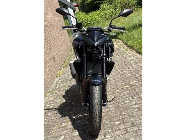 yamaha - mt-03