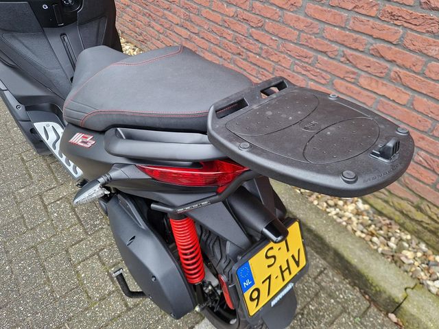 piaggio - mp3-300-hpe-sport