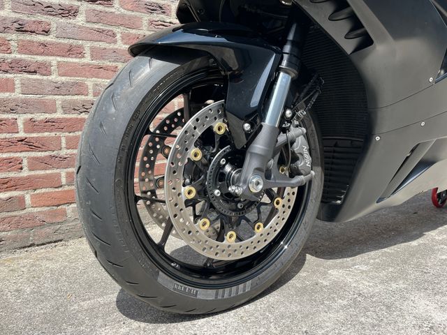 honda - cbr-1000-rr-r-fireblade-st