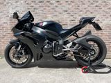 HONDA CBR 1000 RR-R FIREBLADE ST