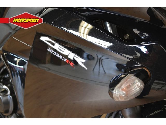 honda - cbr-250-rr