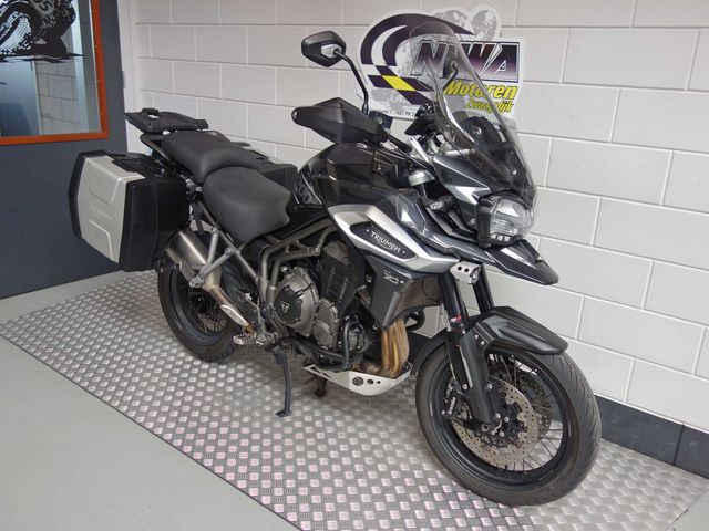 triumph - tiger-explorer-xca