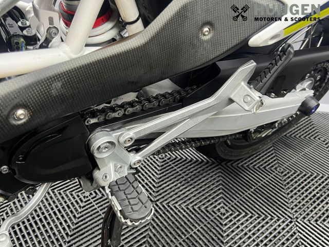 husqvarna - 701-supermoto